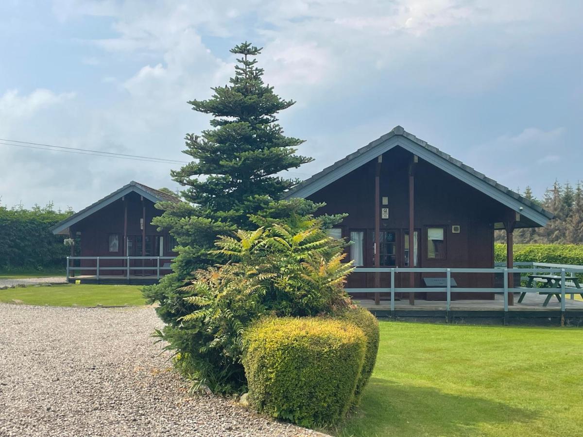 Wellsfield Farm Holiday Lodges Stirling Exterior photo